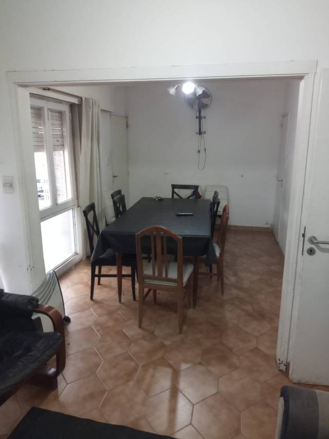 VENDO CASA EN BARRIO CRISOL SUD
