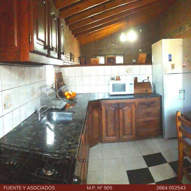 CASA Y DEPARTAMENTO CON PILETA - A 5CUADRASCASINO FLAMINGO -ENVENTAVILLADE MERLO B° NUEVO MERLO