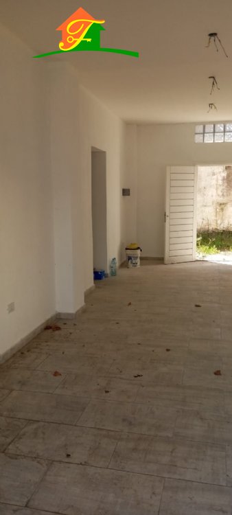 Local u Oficina en Alquiler Temporario Zona III de Miramar. Estado Muy Bueno. Temporada Verano 2025