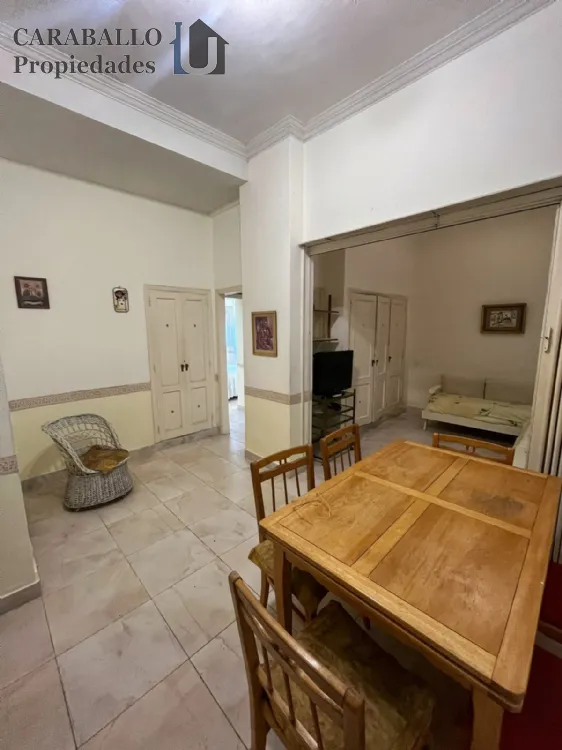 Departamento en Venta Zona I de Miramar. Estado Excelente. 2 Habitaciones. 1 Baño.