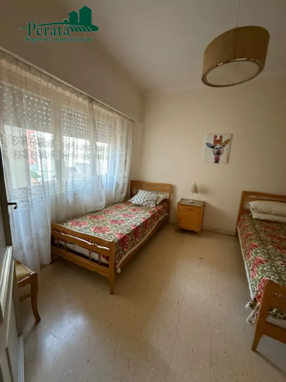 Departamento en Venta Zona I de Miramar. Estado Bueno. 1 Habitación. 1 Baño.