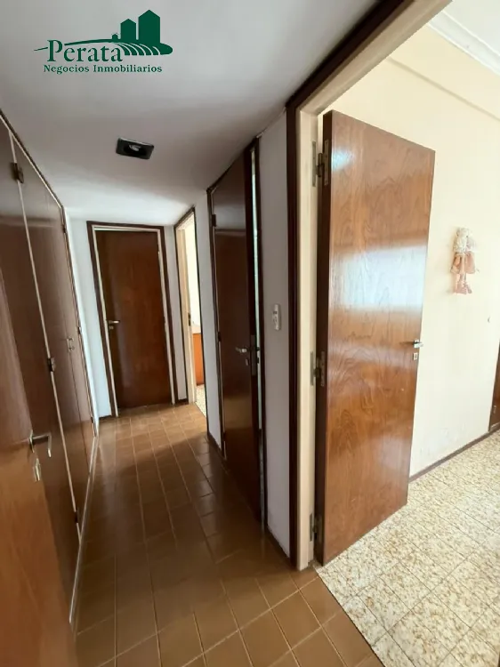 Departamento en Venta Zona I de Miramar. Estado Muy Bueno. 2 Habitaciones. 2 Baños.