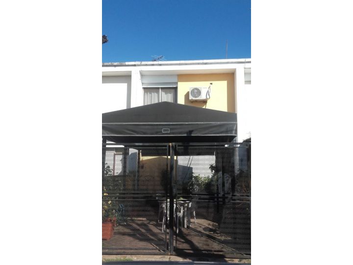 Duplex  Barrio M. Benz. Virrey Del Pino