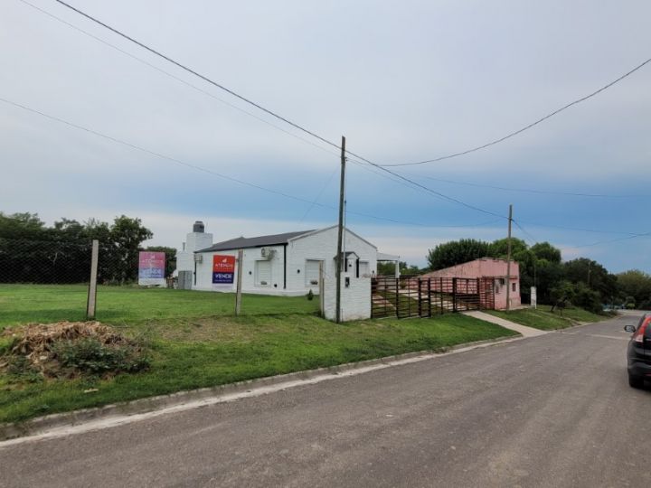 Terreno De 11,5 X 44,50 Con Todos Los Servicios Y Excelentes Vistas