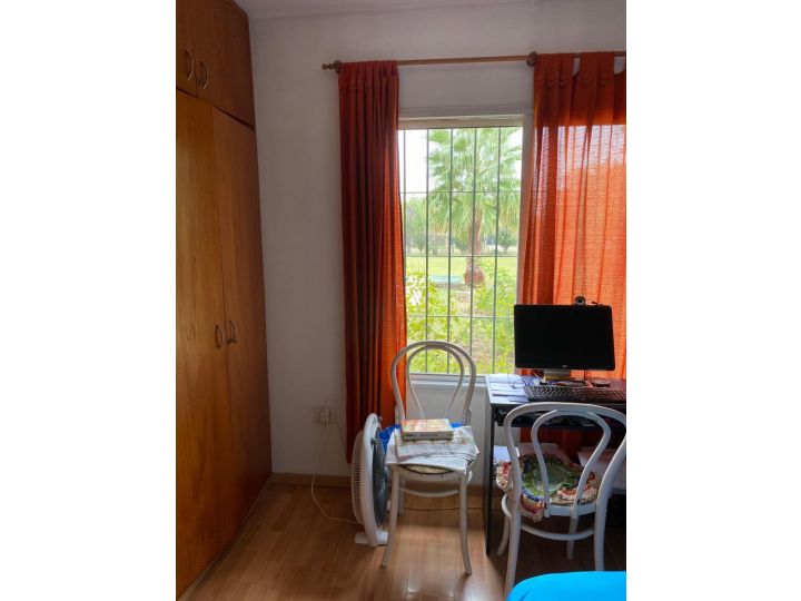 VENTA CASA- FISHERTON- B° HOSTAL DEL SOL