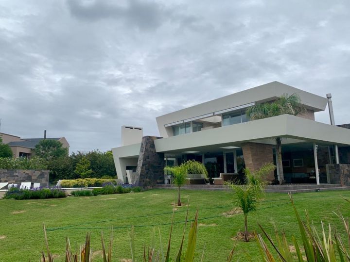 ESPECTACULA R  CASA A LA VENTA EN LA SERENA VILLA ALLENDE