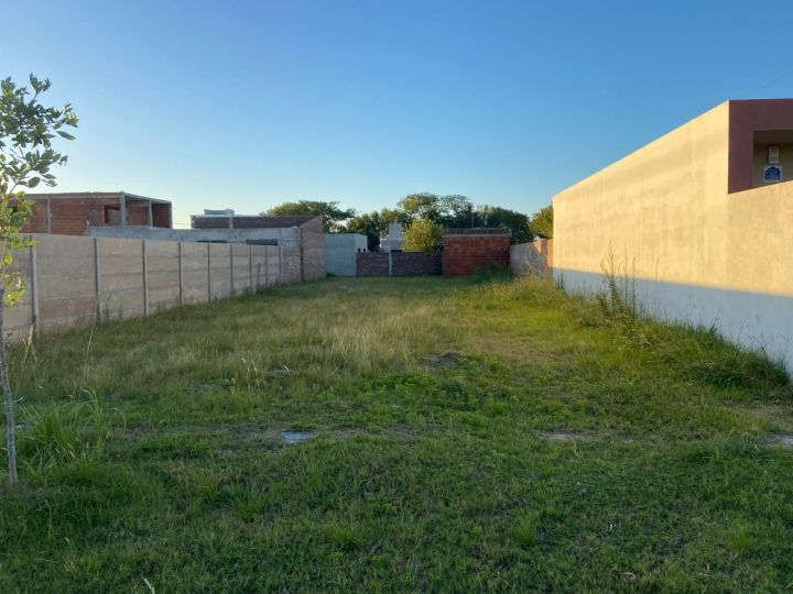 Lote en Barrio Las Cortaderas