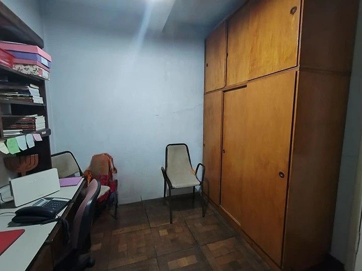 PH 4 ambientes en  1°piso, con patio privado. Castelar