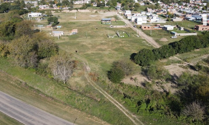 Lotes FINACIADOS desde 12.300 dólares! Listos para escriturar! Financiación en Pesos! Passo y Las Piedras