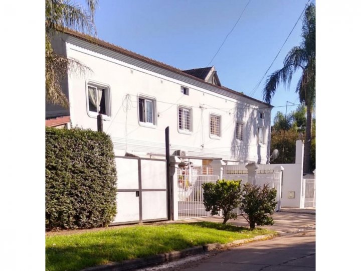 OPORTUNIDAD DEPARTAMENTO 2 AMBIENTES PB CONTRAFRENTE  CON PATIO