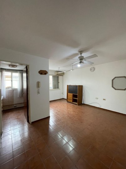 Oportunidad! Departamento 2 Dormitorios en Venta - Centro