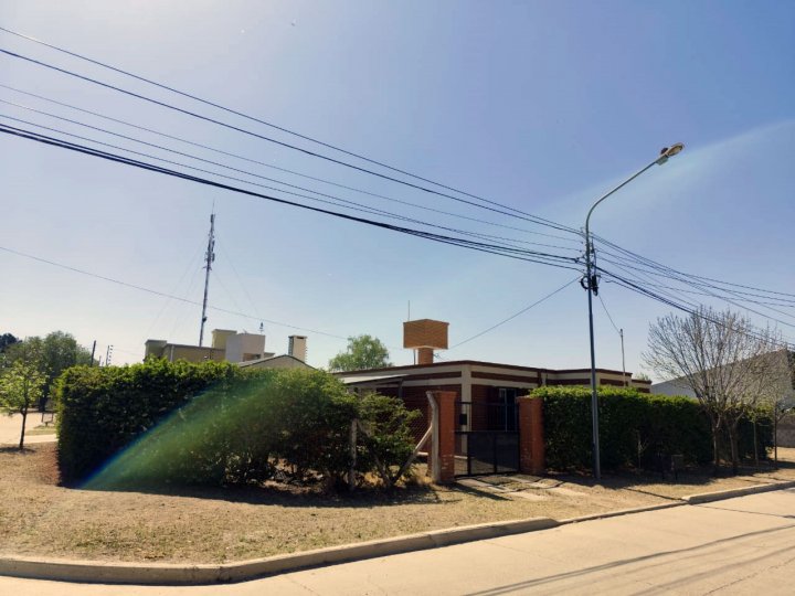 VENDO CASA EN JUANA KOSLAY- SAN LUIS