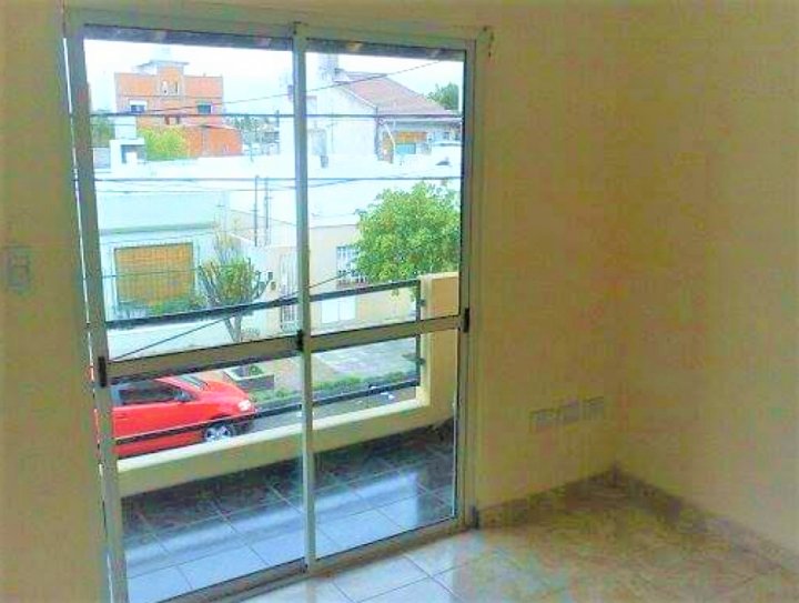 DEPARTAMENTO DE 2 AMBIENTES EN SAN JUSTO