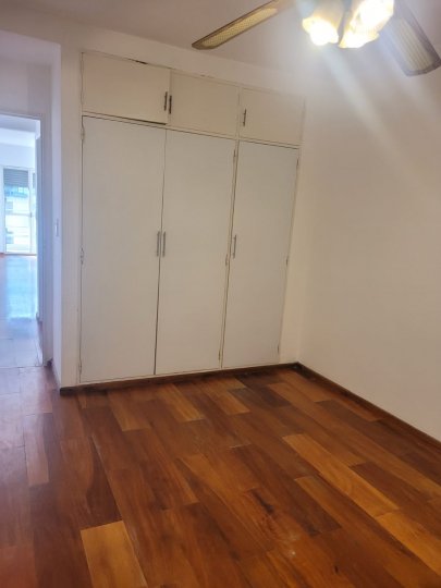EN ALQUILER DEPARTAMENTO UN DORMITORIO EN PELLEGRINI 1200